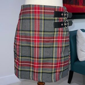 Forever 21 red & black mini plaid skirt